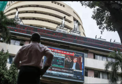 Asian stock markets mixed, Wall Street gains, and gold prices surge past $3,600